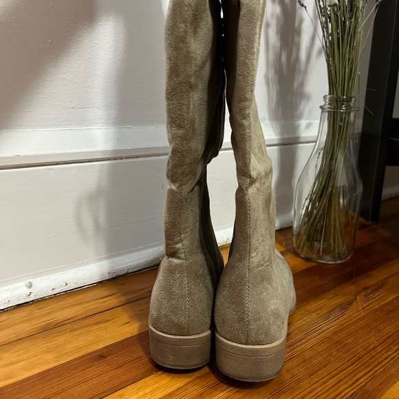 JOURNEE COLLECTION - MOUNT WIDE CALF OVER-THE-KNEE BOOT - Picture 6 of 10